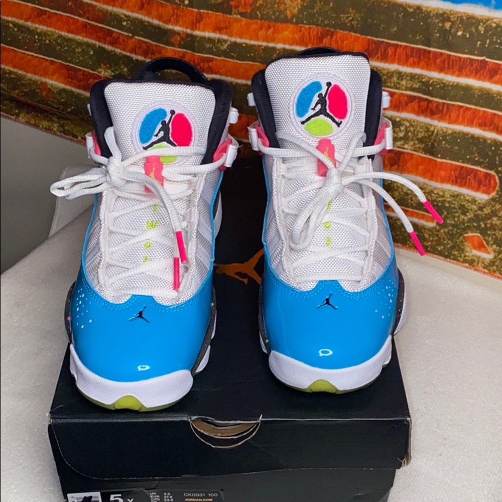 🔥 Jordan 6 rings GS size 5y 🔥.